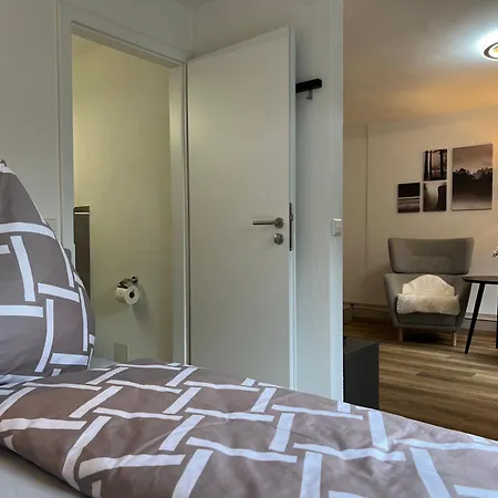 דירה Zentrum 5 Minutes To Train Station באד אוראך